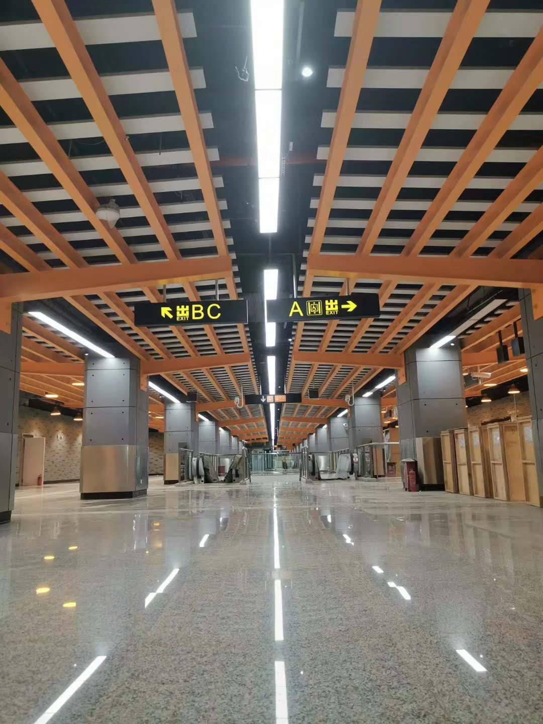 昆明地铁4号线呈贡东站